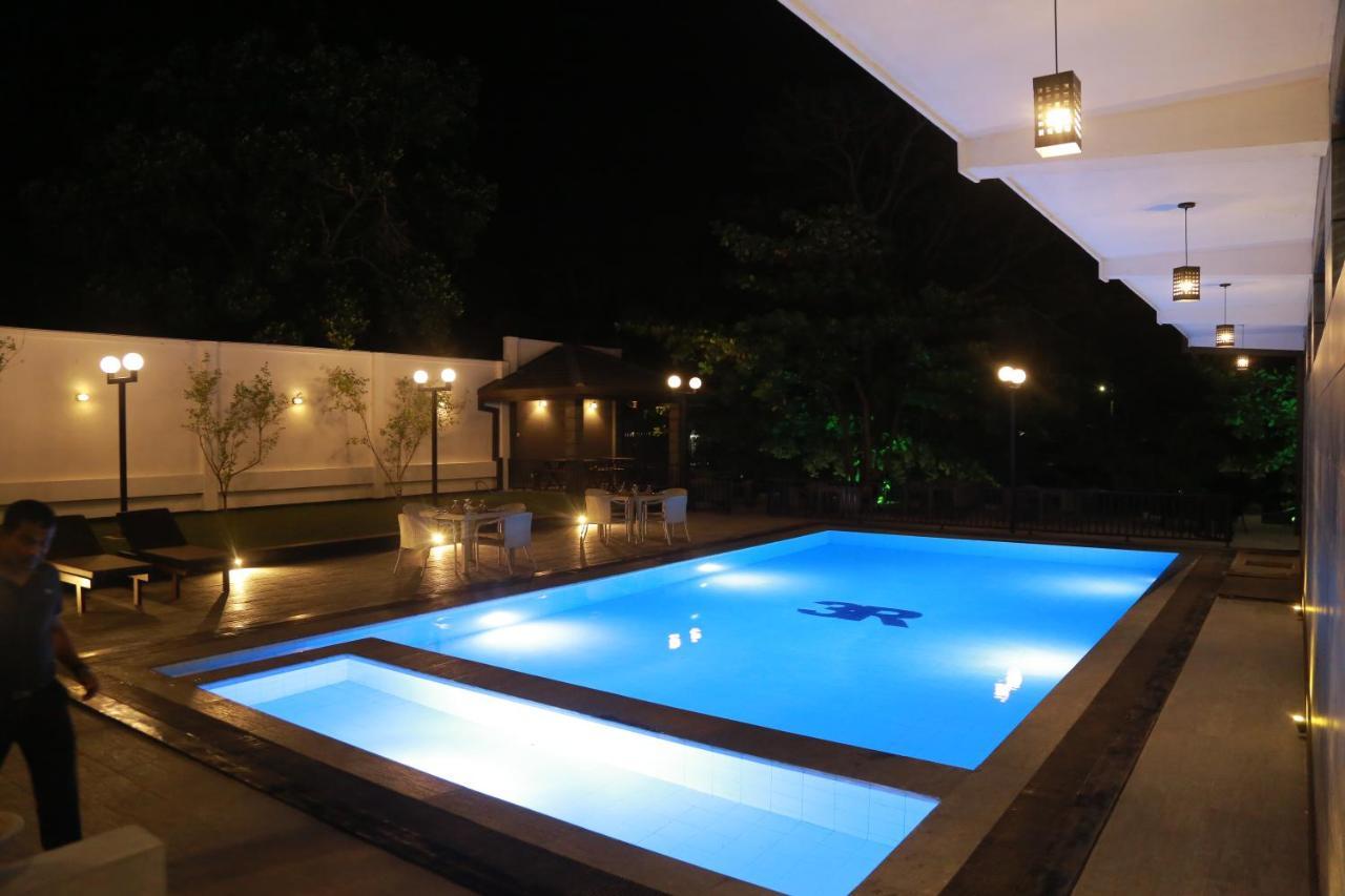3R Resort Negombo Exteriér fotografie