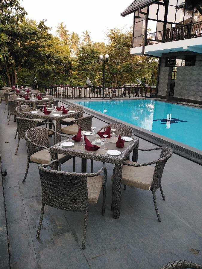 3R Resort Negombo Exteriér fotografie