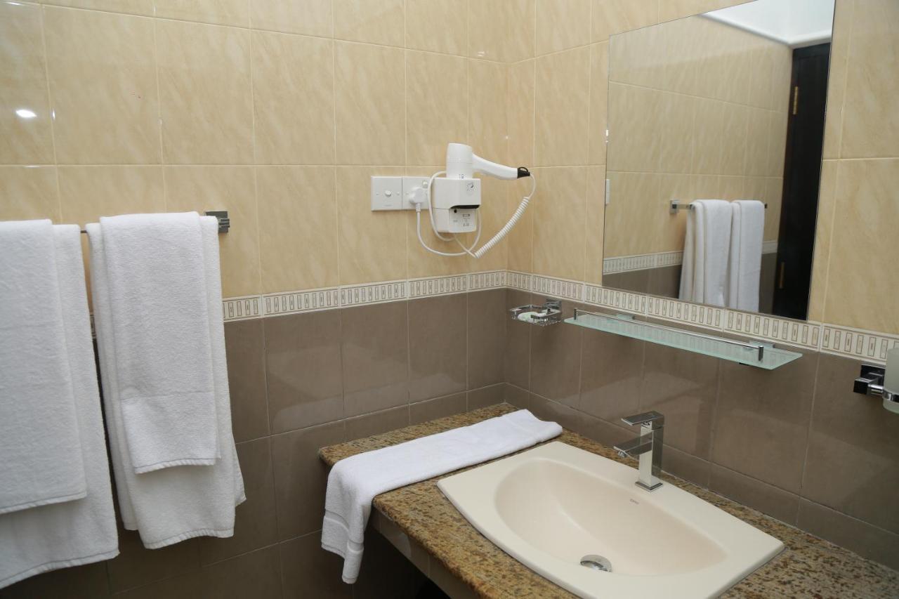 3R Resort Negombo Exteriér fotografie